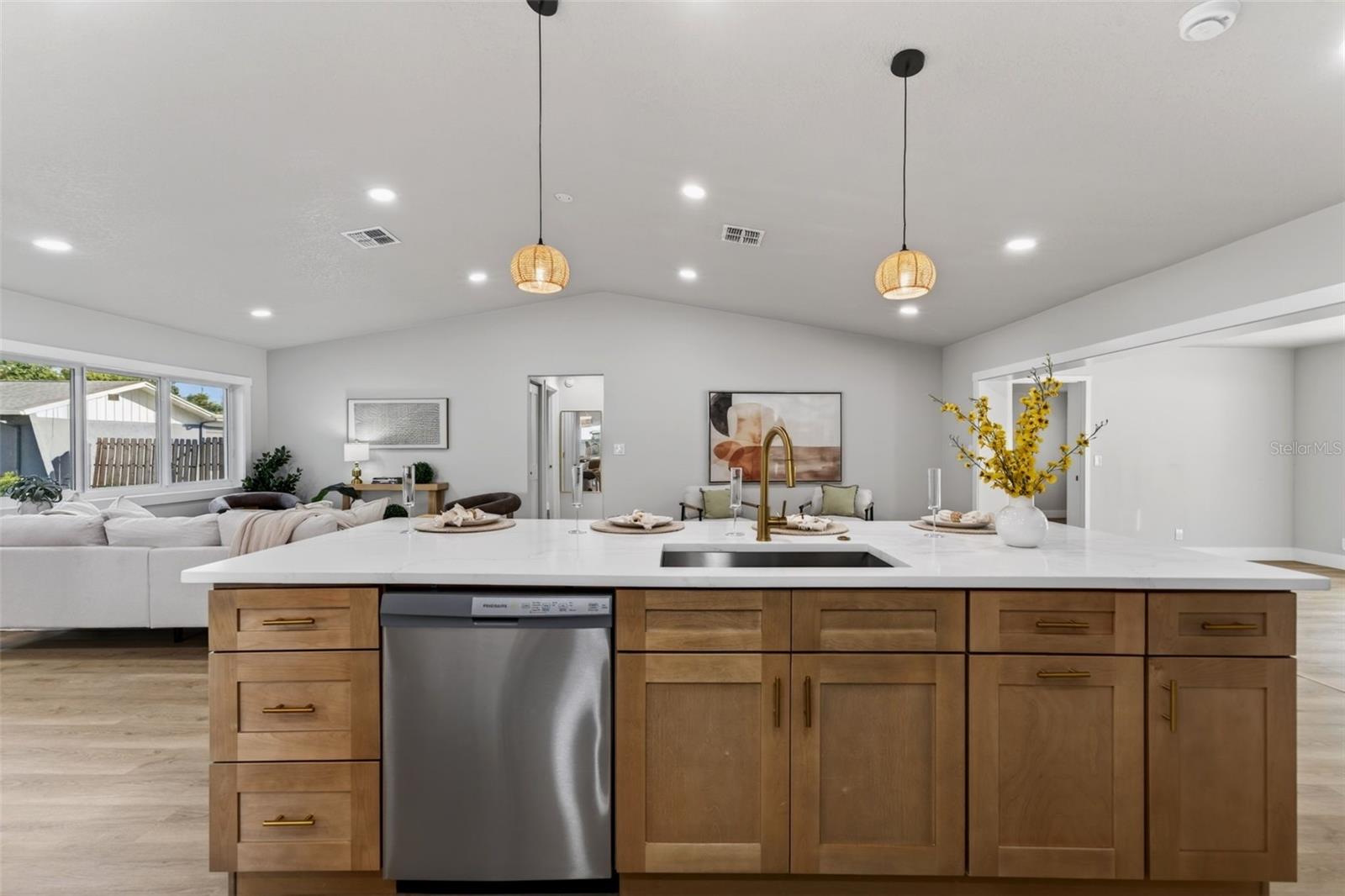 Image 30 of 83 For 7833 Bristol Court