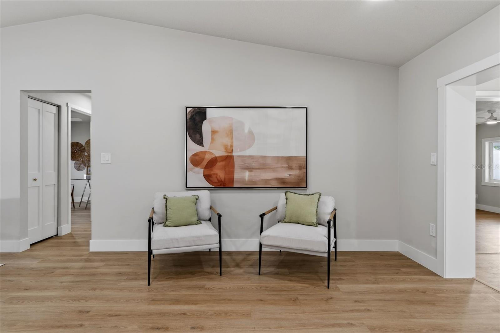 Image 36 of 83 For 7833 Bristol Court