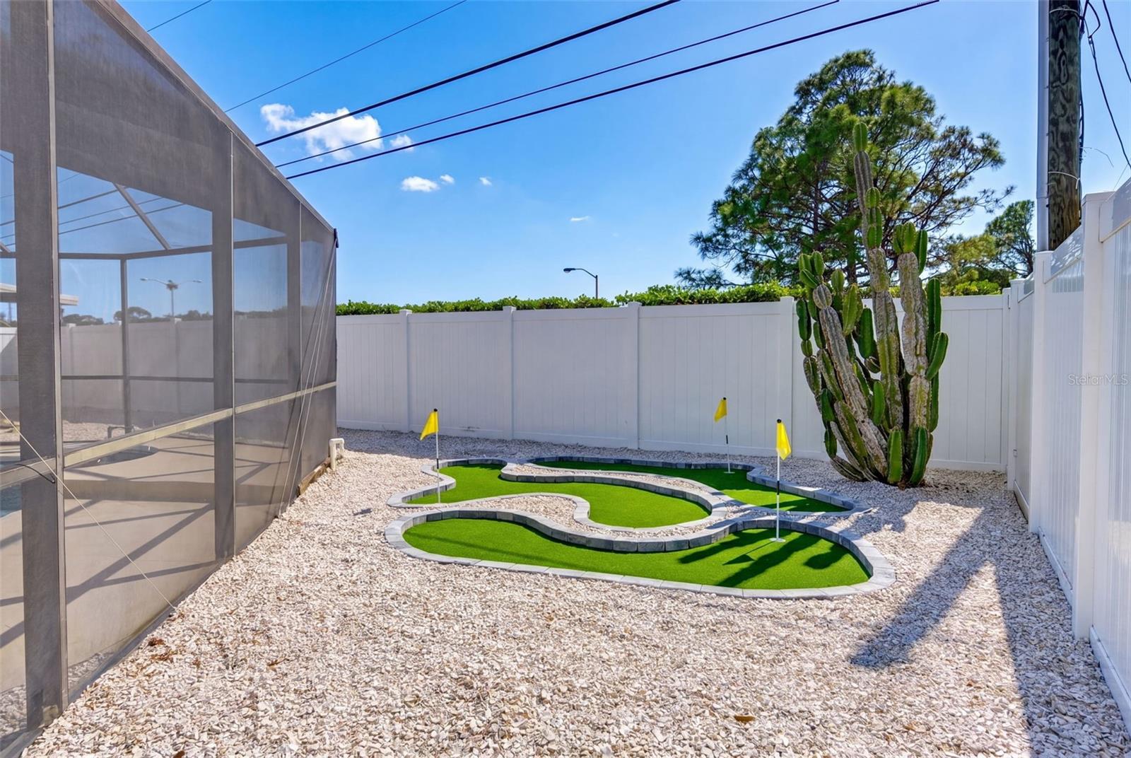 Image 72 of 83 For 7833 Bristol Court