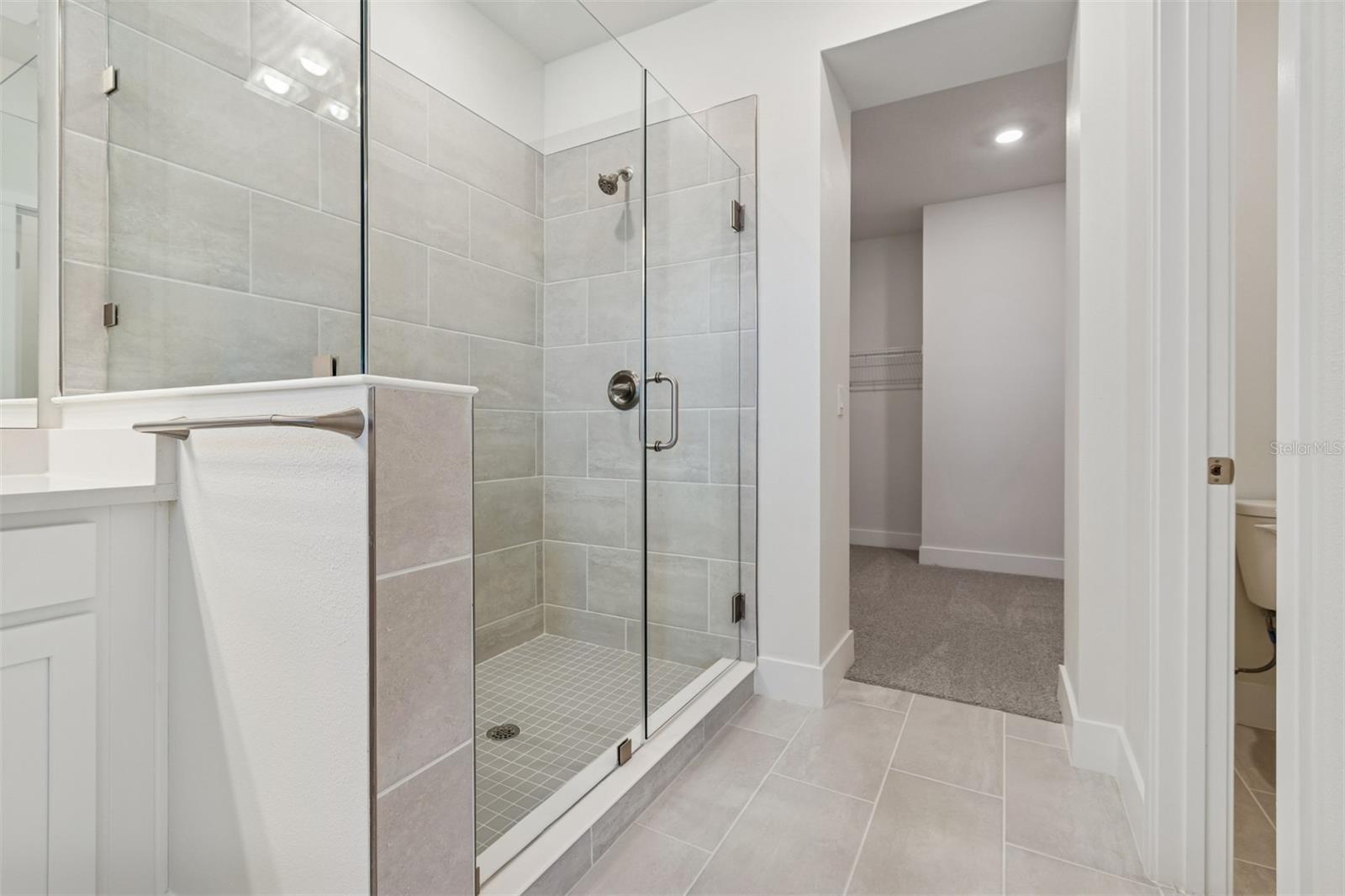 Image 20 of 39 For 10720 Oak Bend Drive