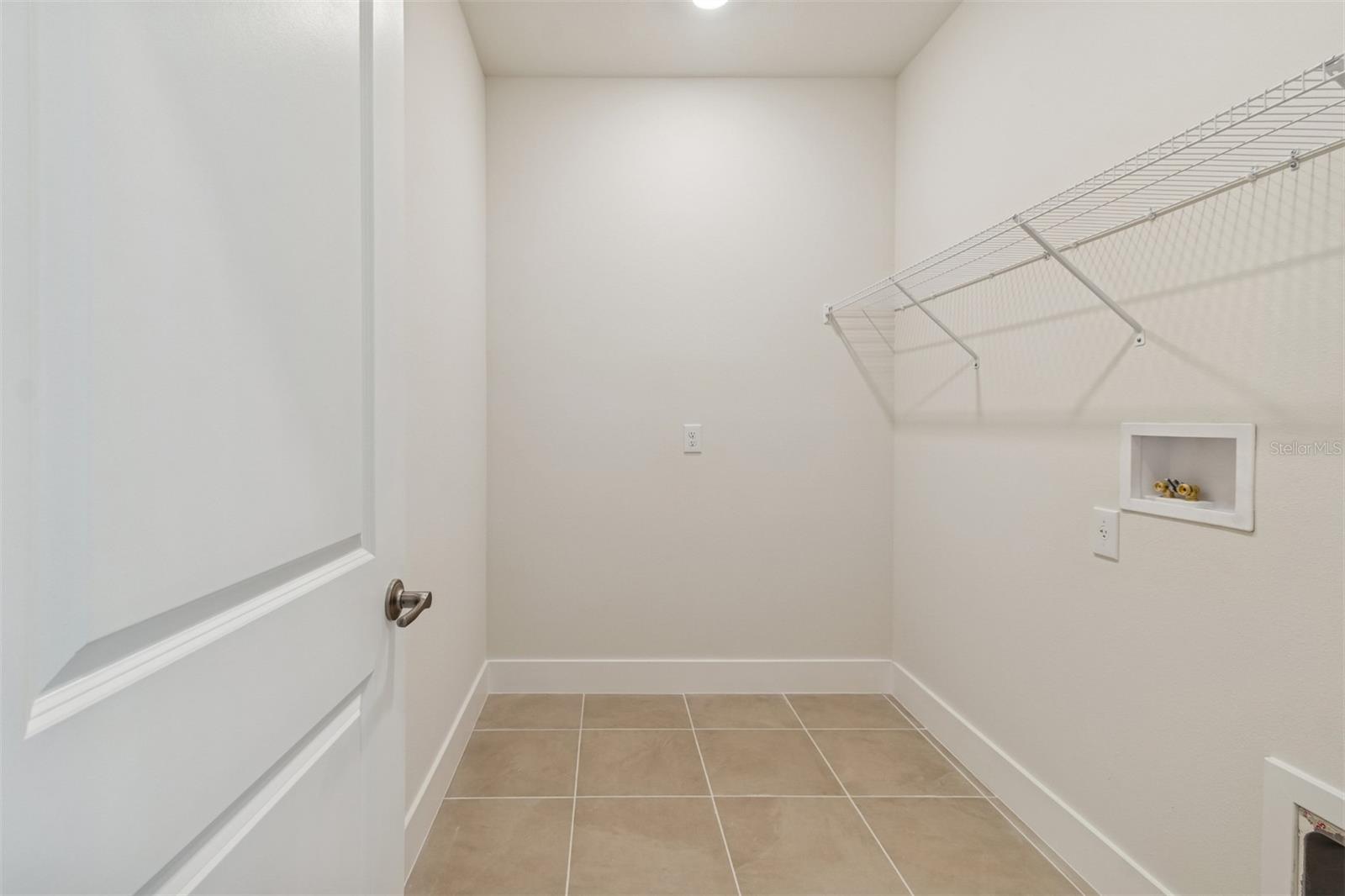 Image 31 of 39 For 10720 Oak Bend Drive