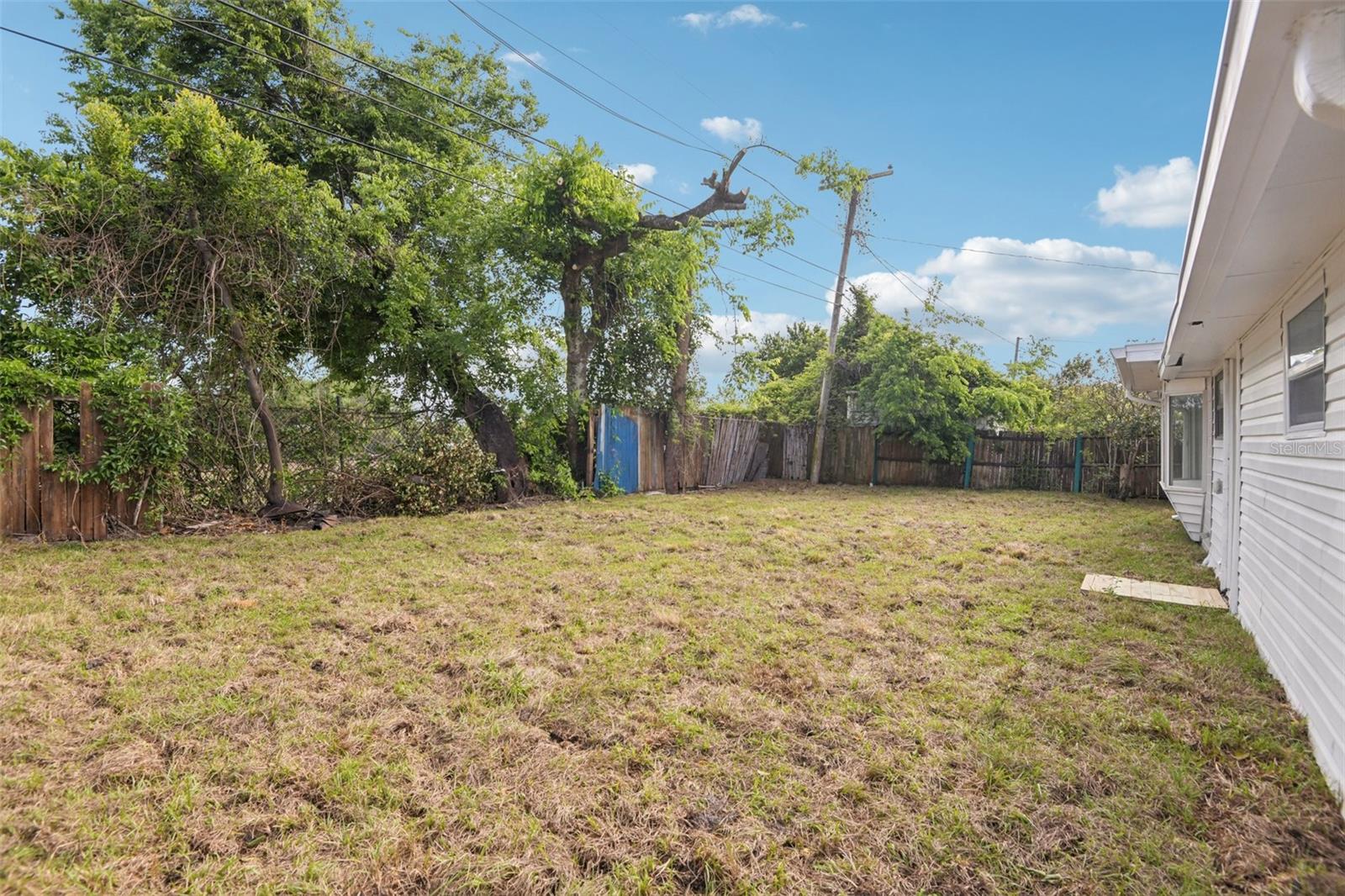 Image 19 of 20 For 4711 Beacon Hill Drive