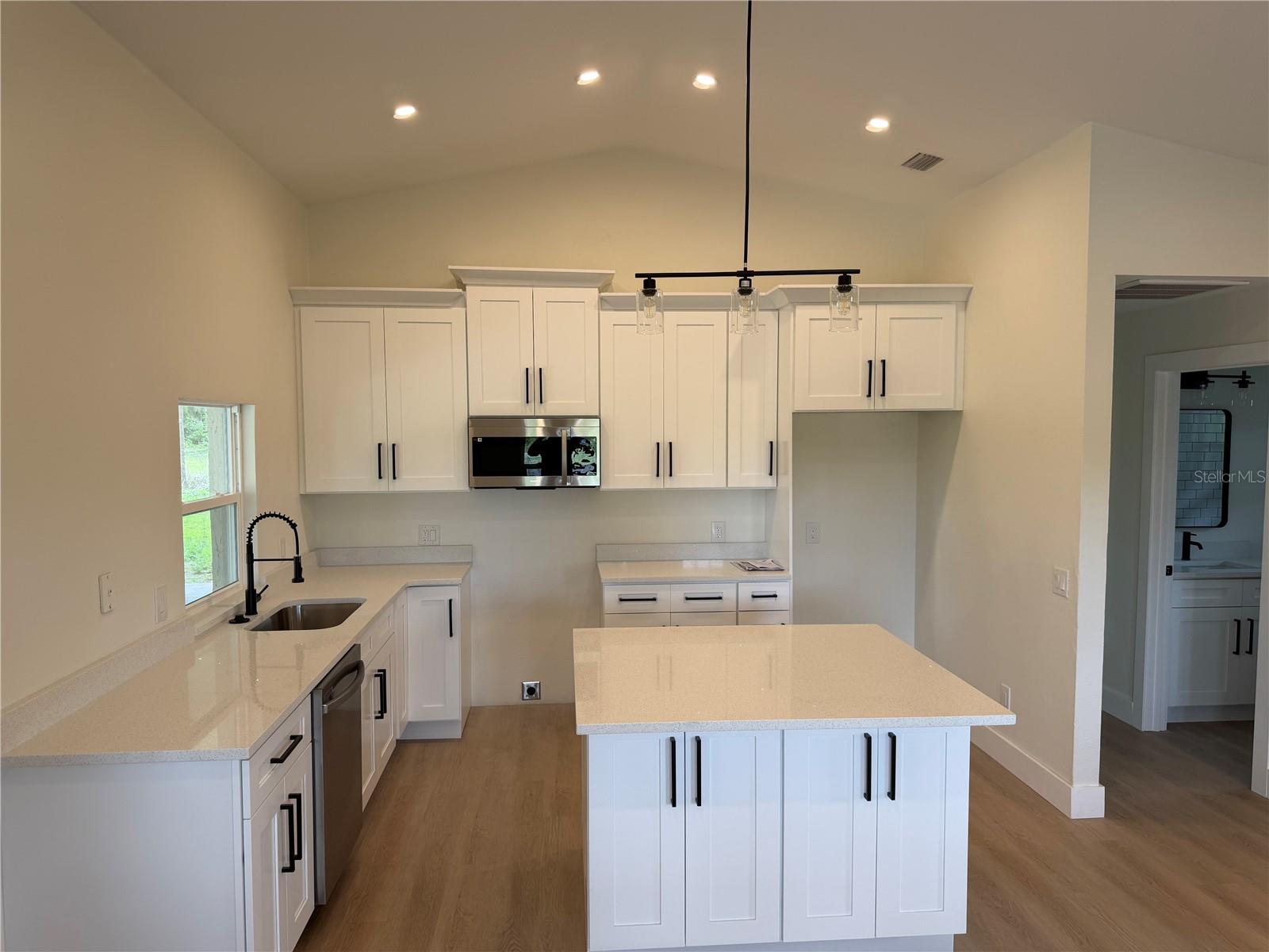 Image 3 of 22 For 17936 State Road 52