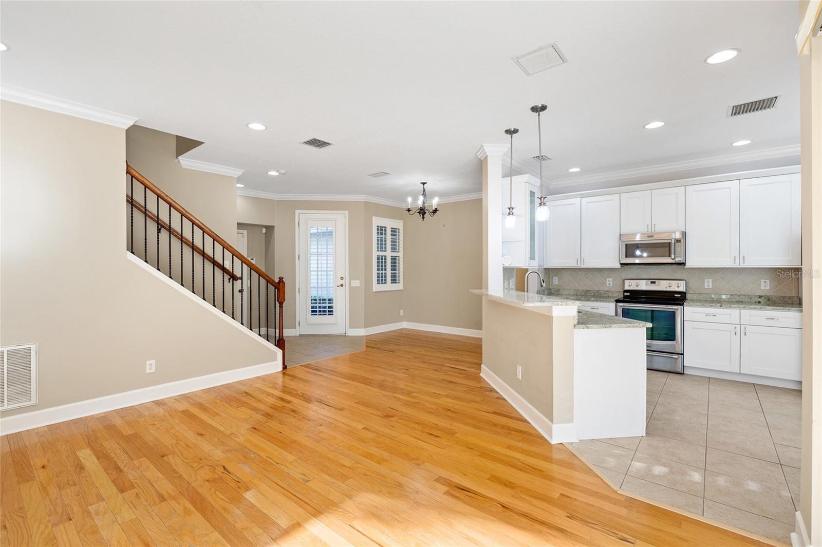 Image 11 of 52 For 14543 Mirabelle Vista Circle