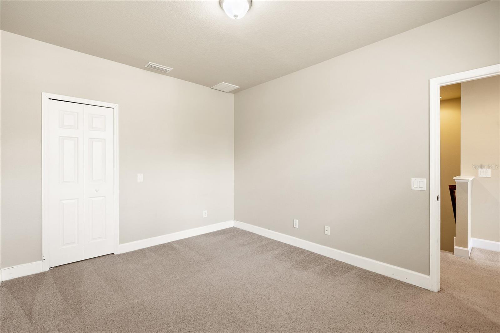 Image 38 of 52 For 14543 Mirabelle Vista Circle