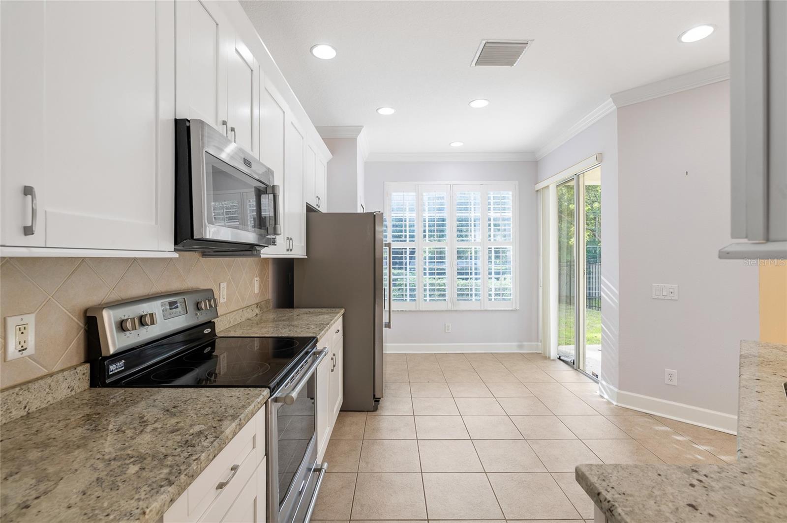 Image 9 of 52 For 14543 Mirabelle Vista Circle