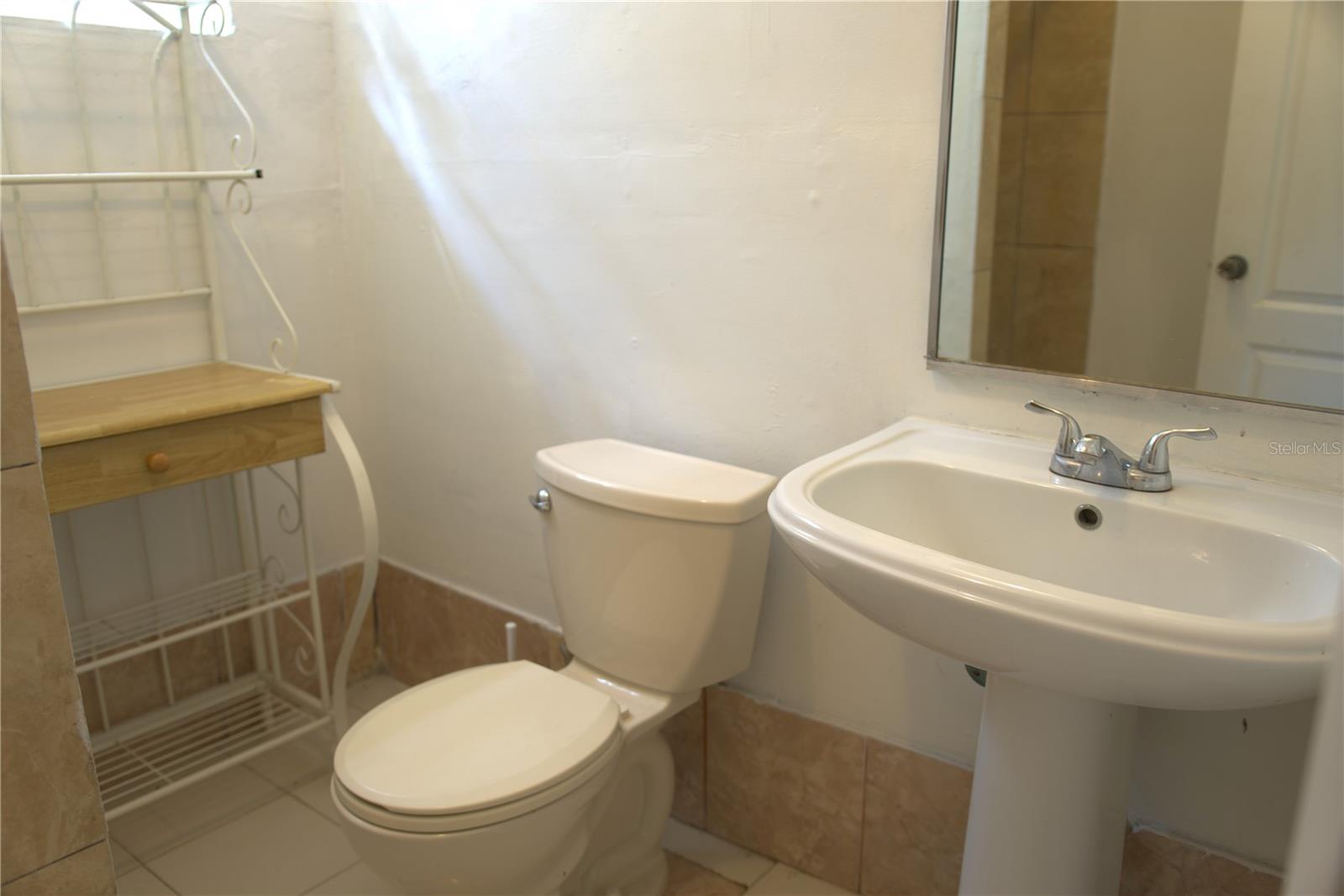 Listing photo id 30 for 4530 Idlewild Avenue