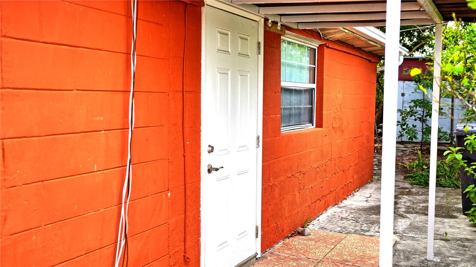 Listing photo id 33 for 4530 Idlewild Avenue