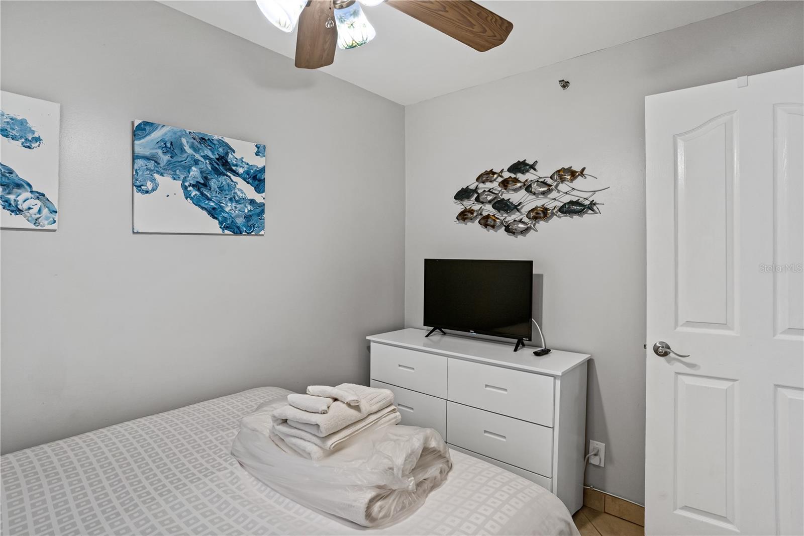 Listing photo id 22 for 20000 Gulf Boulevard 305