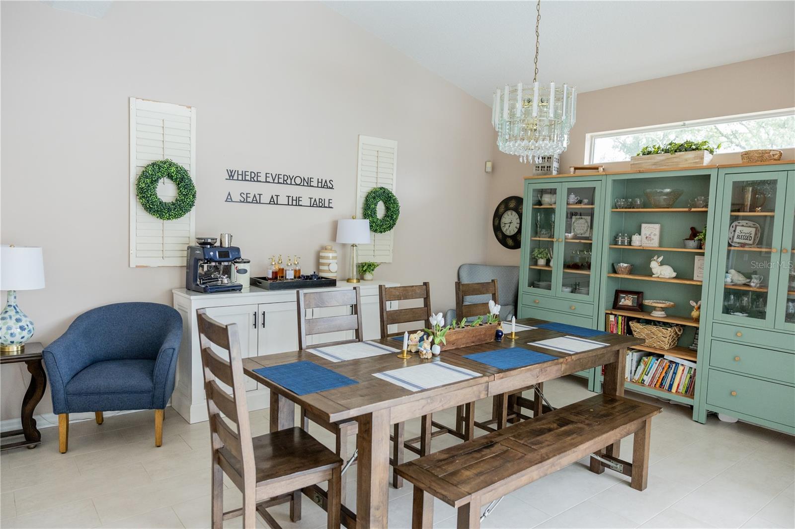 Image 12 of 59 For 6305 Queensway Drive