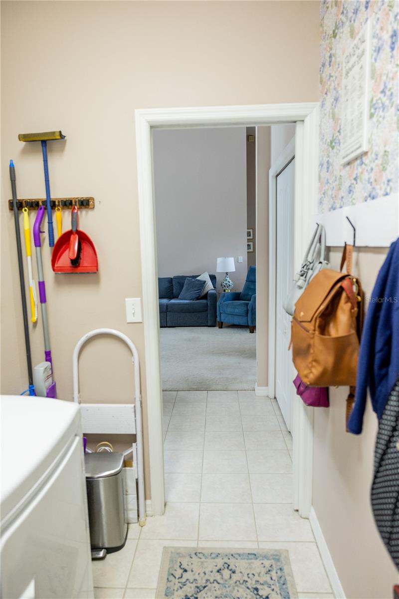 Image 21 of 59 For 6305 Queensway Drive