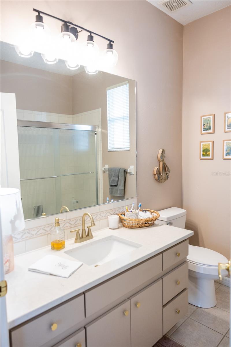 Image 25 of 59 For 6305 Queensway Drive