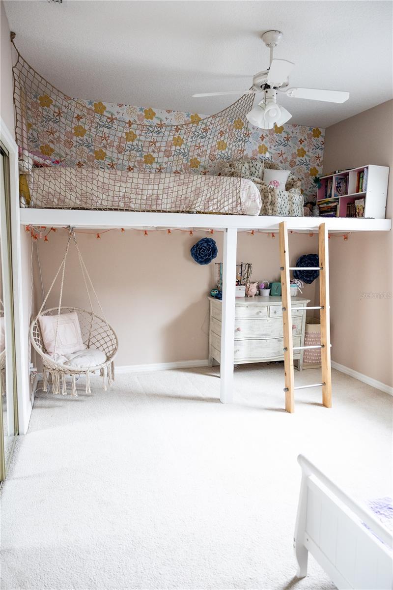 Image 26 of 59 For 6305 Queensway Drive