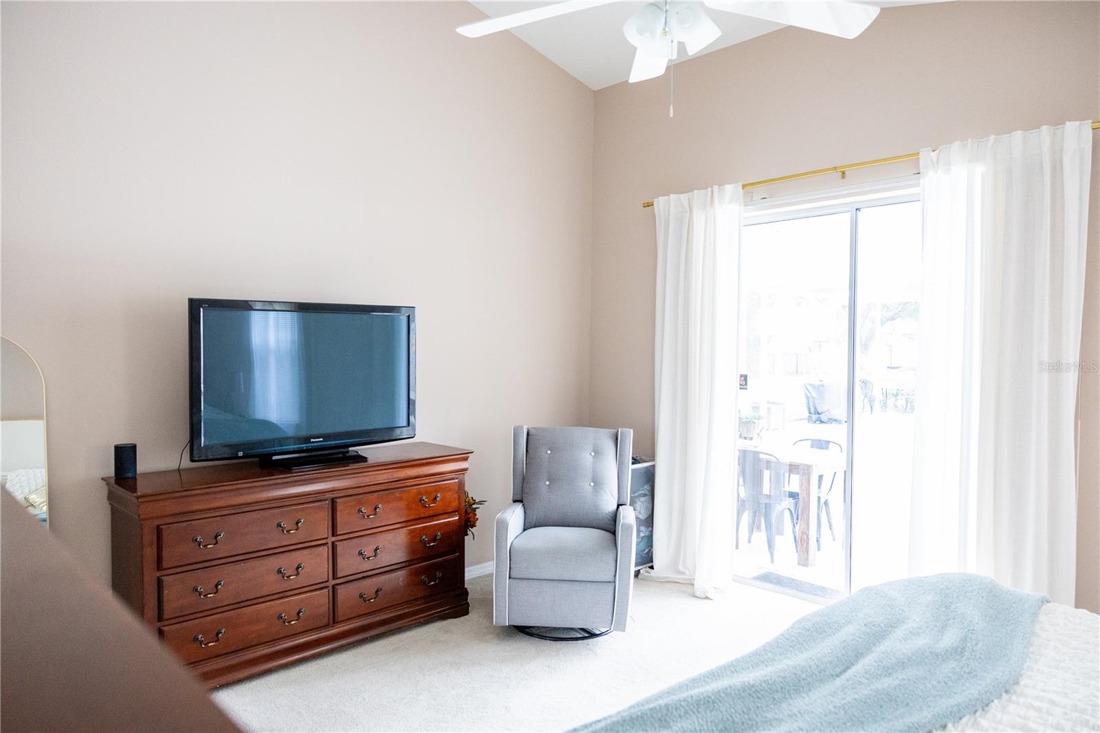 Image 38 of 59 For 6305 Queensway Drive