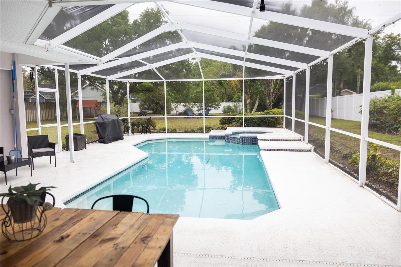 Image 49 of 59 For 6305 Queensway Drive