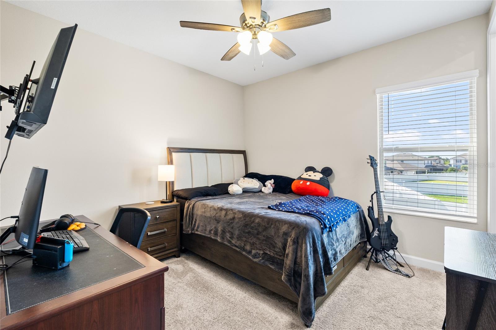 Image 23 of 56 For 13208 Satin Lily Drive