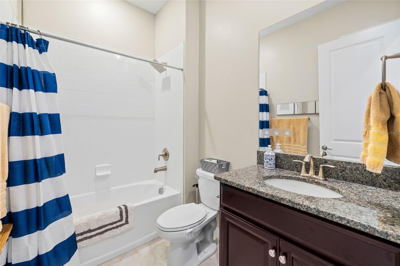 Image 36 of 56 For 13208 Satin Lily Drive