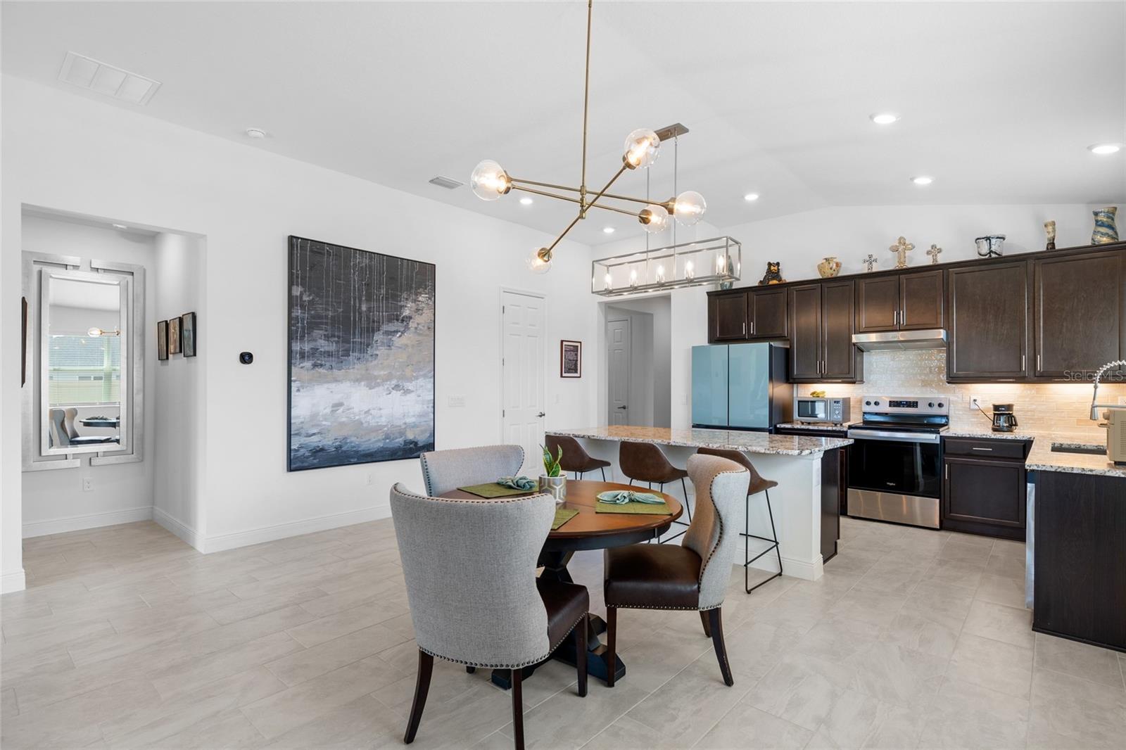 Image 17 of 40 For 6359 Burning Opal Bend