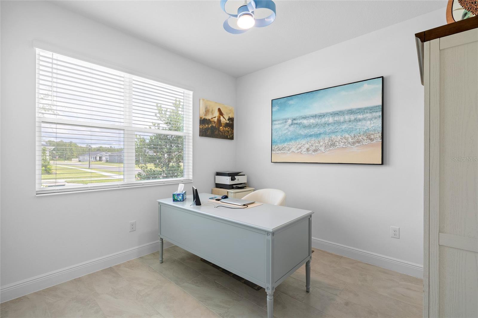 Image 25 of 40 For 6359 Burning Opal Bend