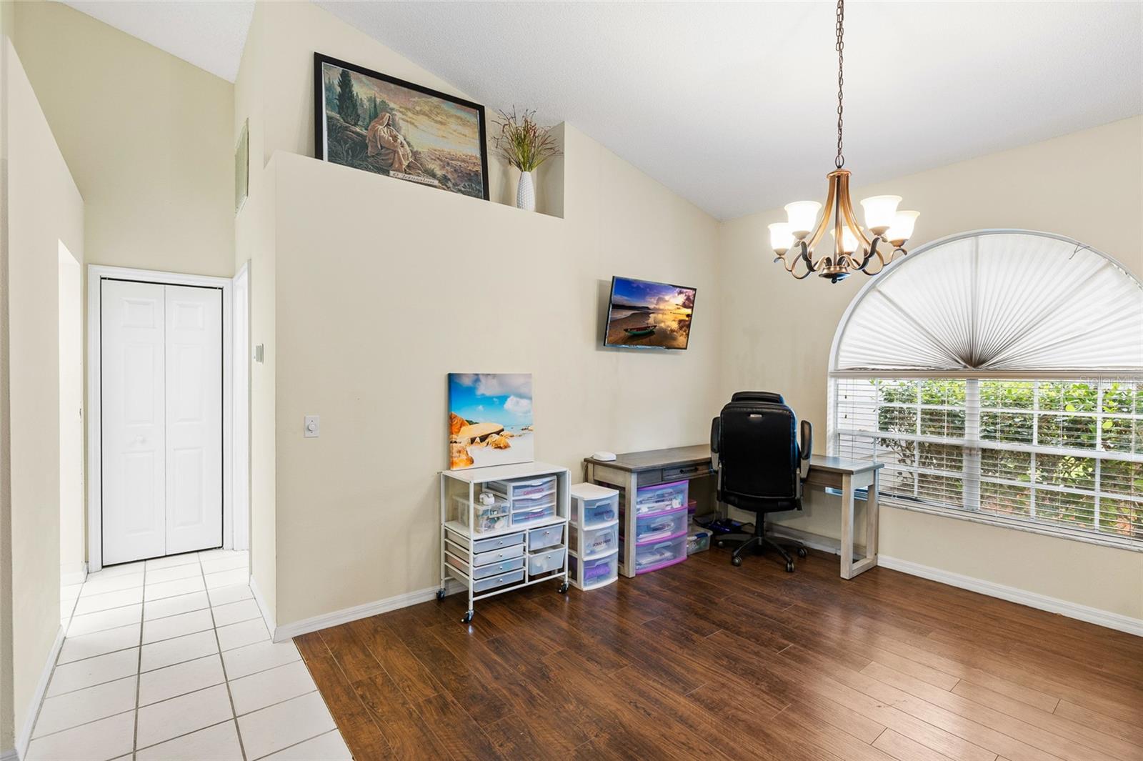 Image 10 of 45 For 1442 Kinsmere Drive