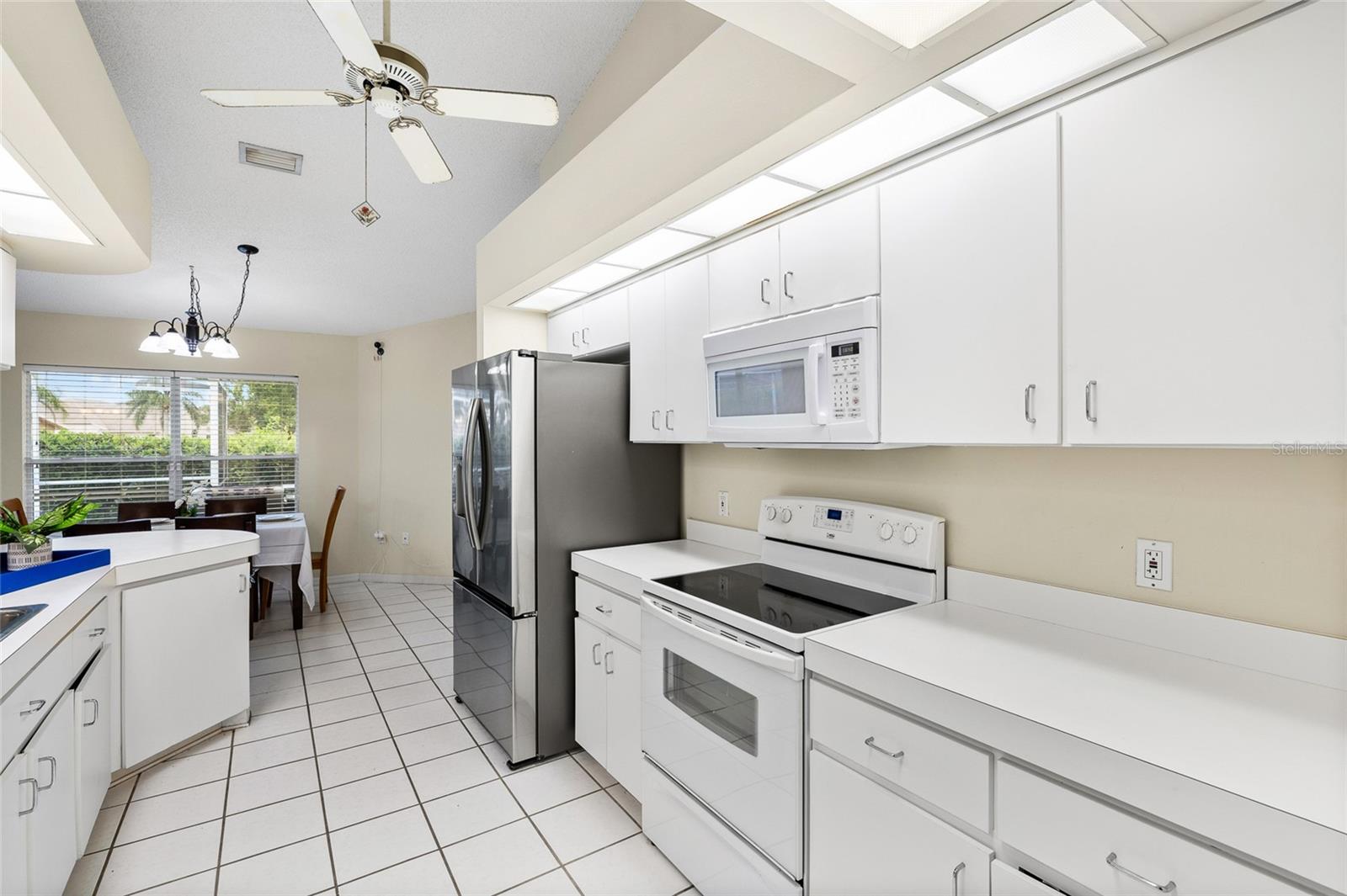 Image 14 of 45 For 1442 Kinsmere Drive