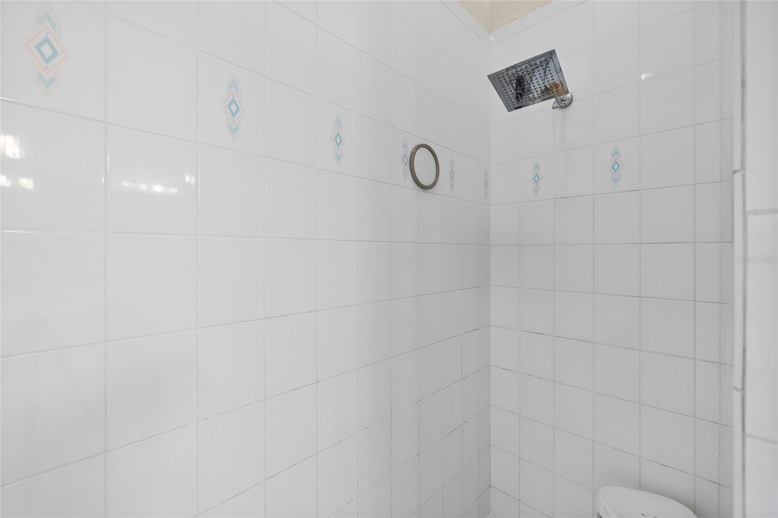 Image 23 of 45 For 1442 Kinsmere Drive