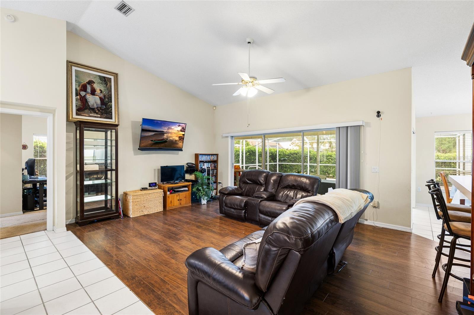 Image 7 of 45 For 1442 Kinsmere Drive