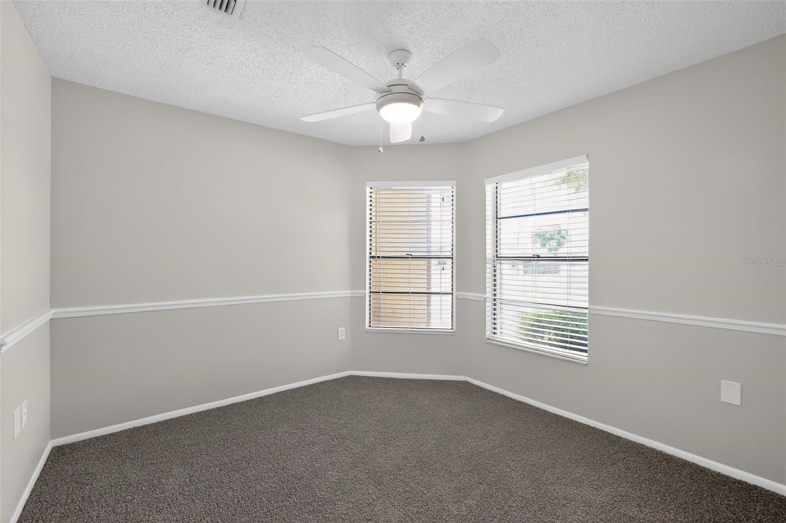 Image 14 of 24 For 1404 Vinetree Drive