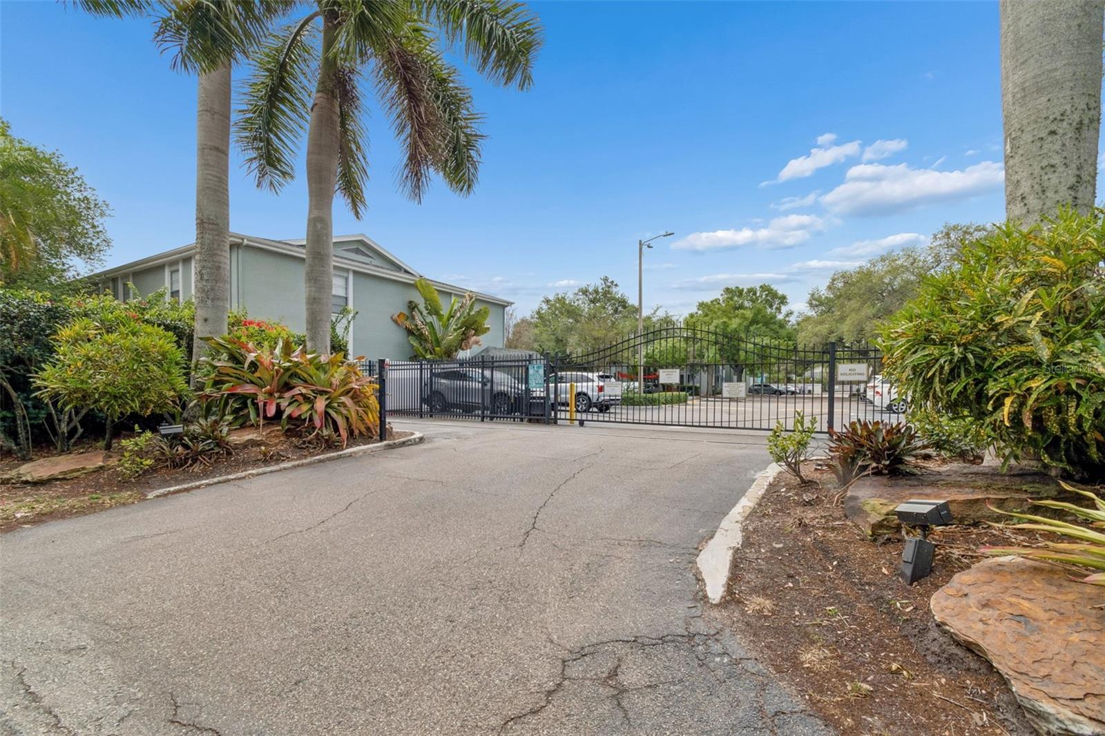 Image 18 of 19 For 5440 Macdill Avenue 4b