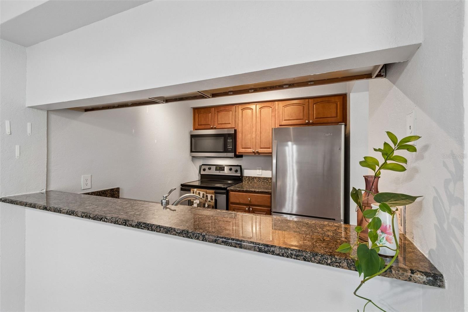 Image 6 of 19 For 5440 Macdill Avenue 4b