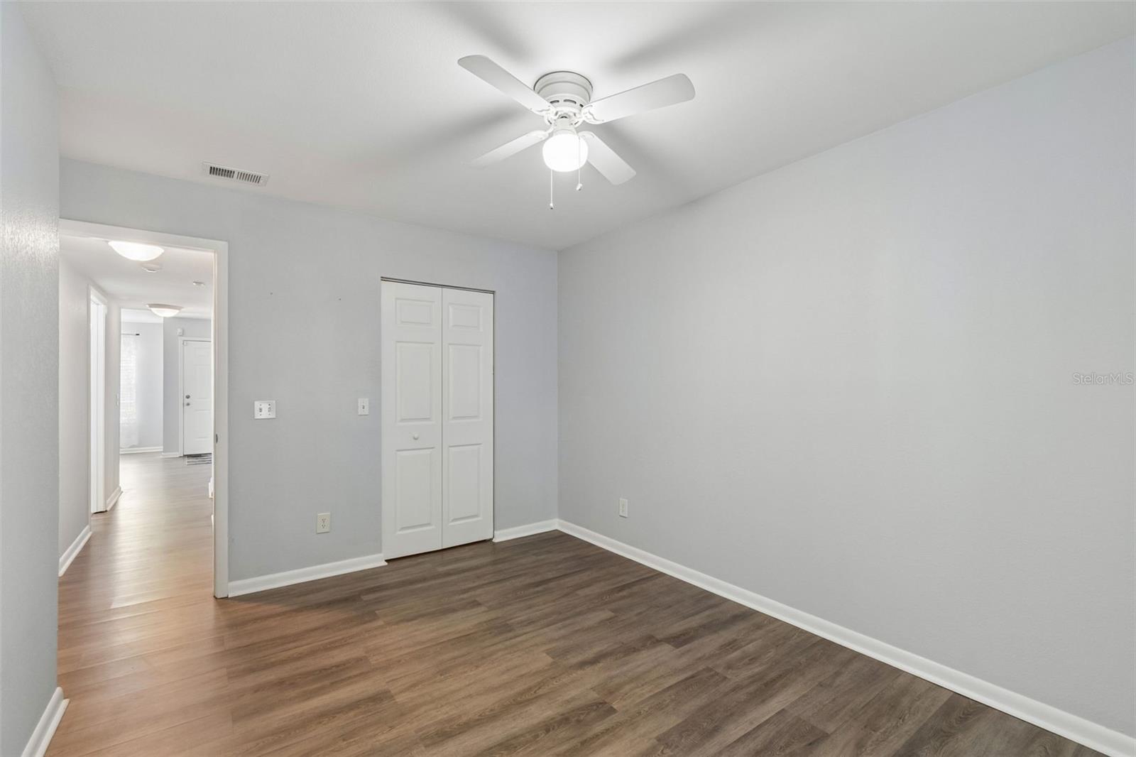 Image 9 of 19 For 5440 Macdill Avenue 4b