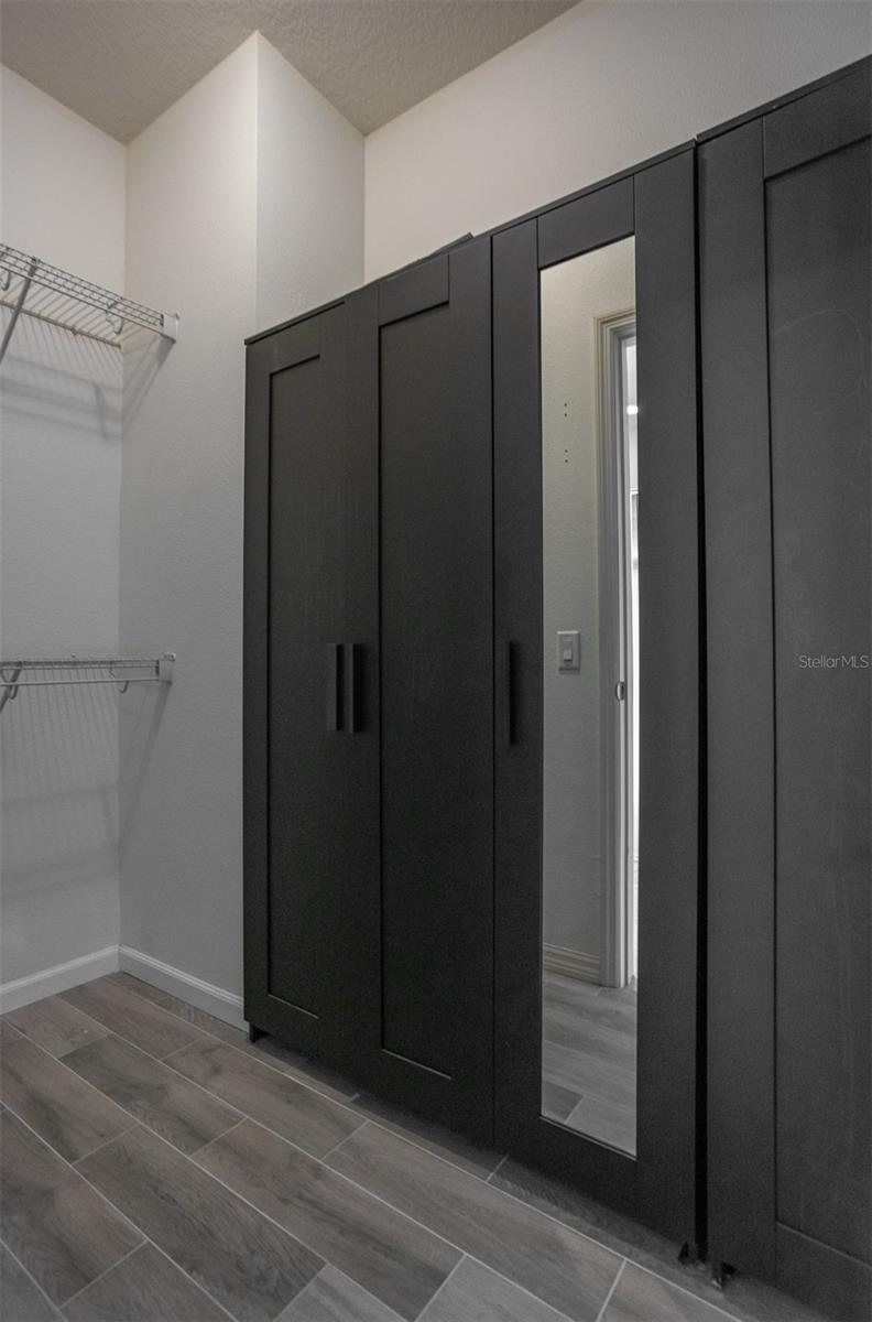 Image 18 of 56 For 19433 Whispering Brook Drive