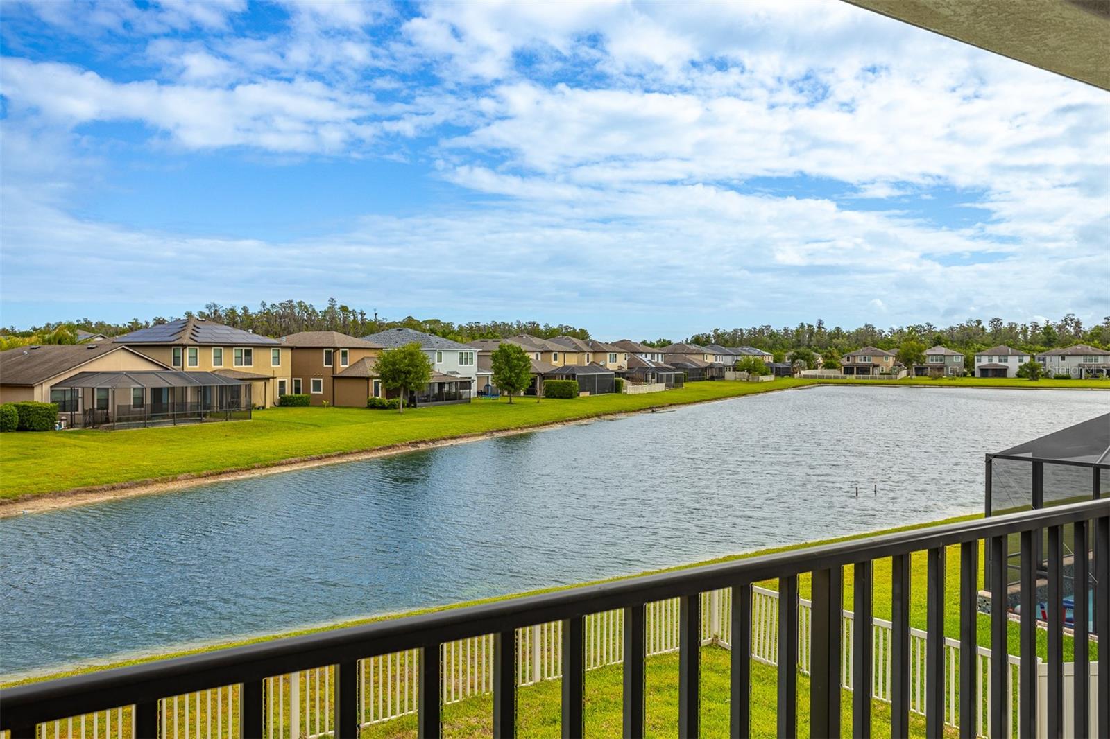 Image 29 of 56 For 19433 Whispering Brook Drive