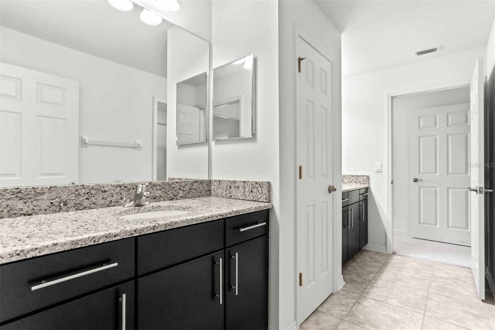 Image 40 of 56 For 19433 Whispering Brook Drive