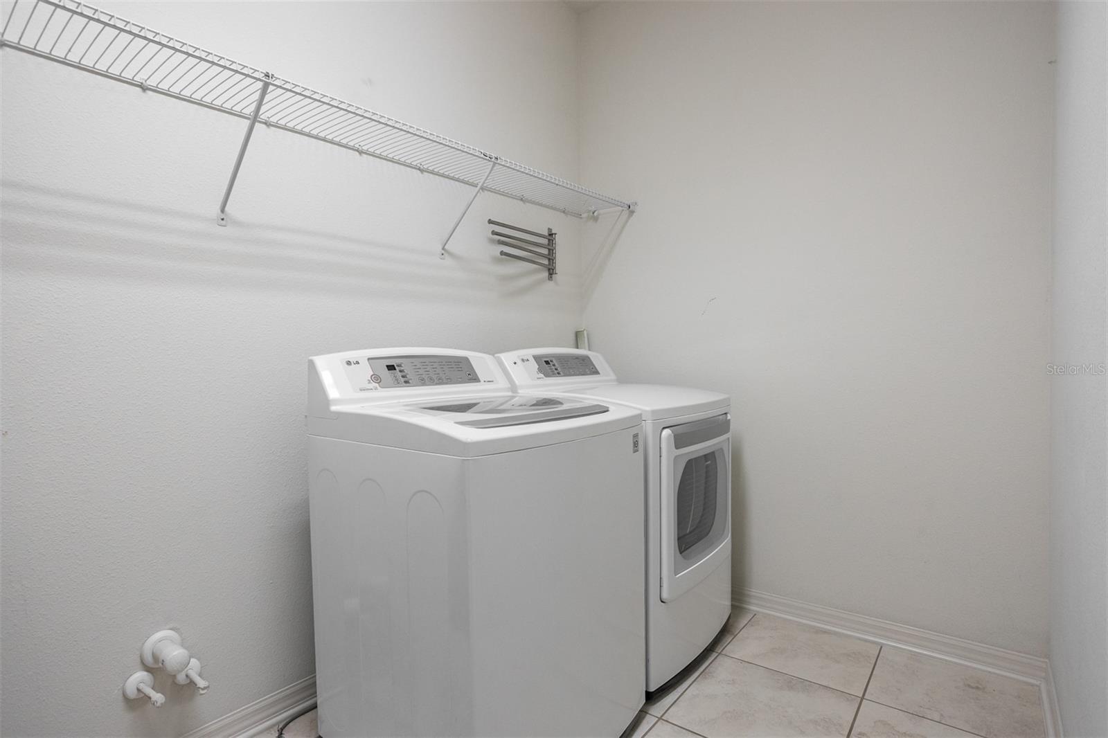 Image 48 of 56 For 19433 Whispering Brook Drive