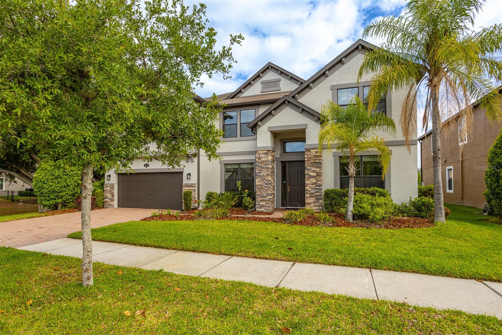 Image 5 of 56 For 19433 Whispering Brook Drive