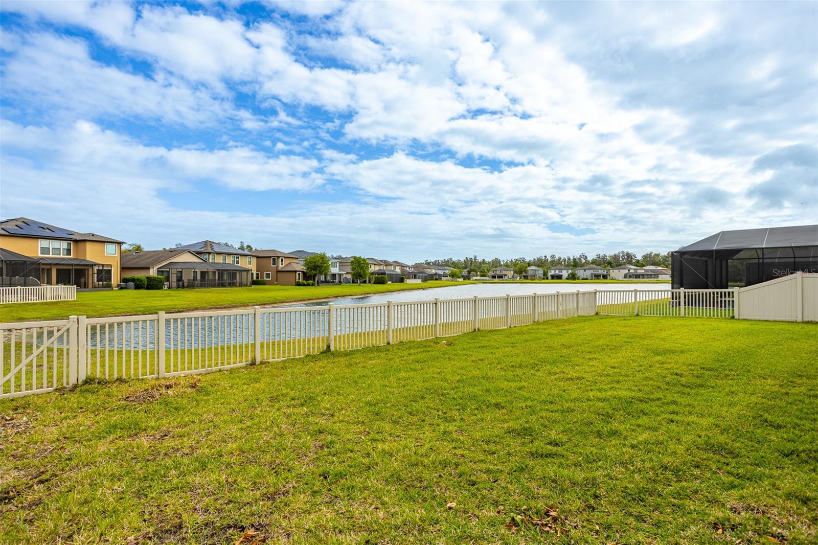 Image 51 of 56 For 19433 Whispering Brook Drive