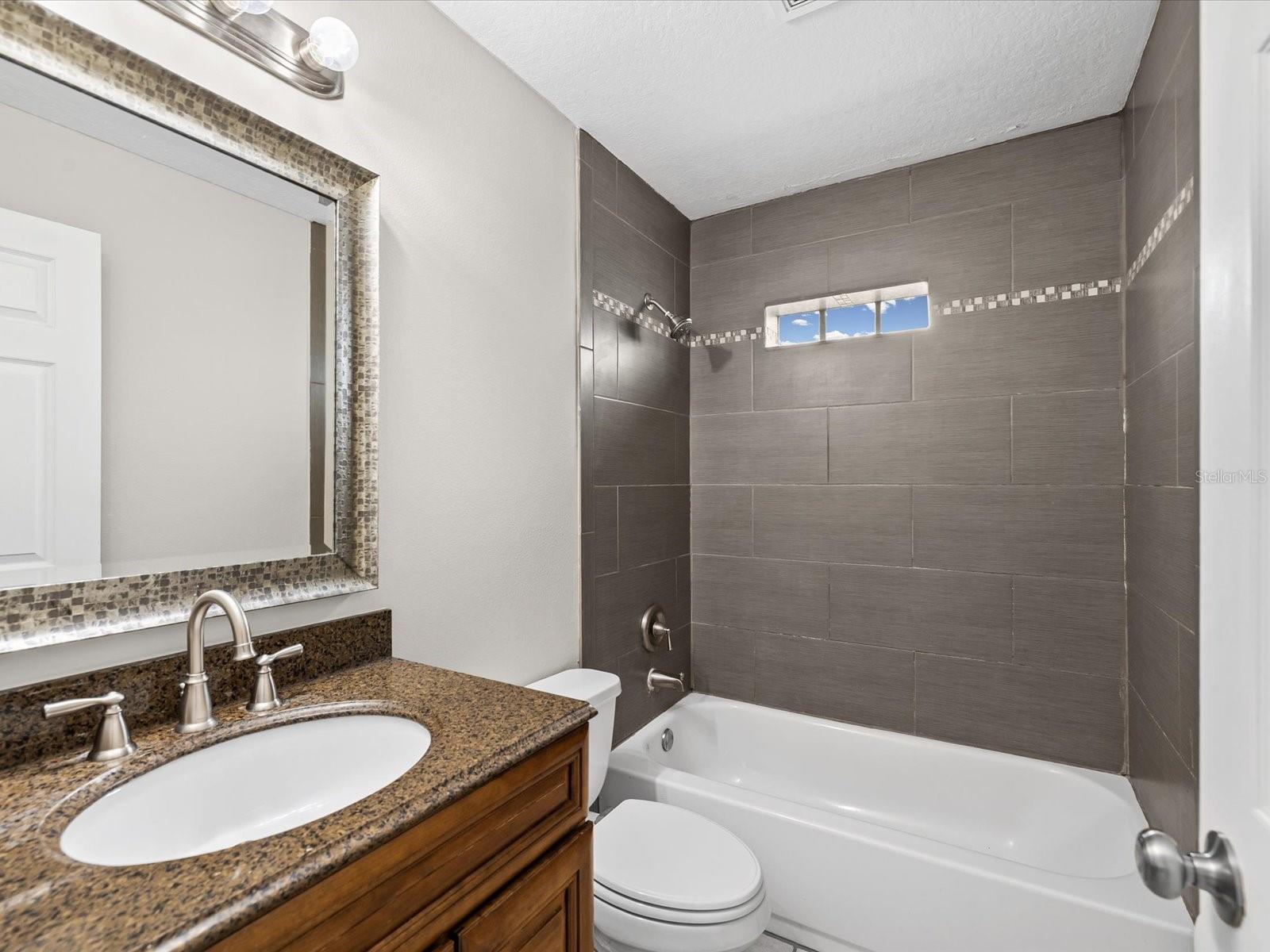 Image 17 of 40 For 31706 Hunt Club Lane