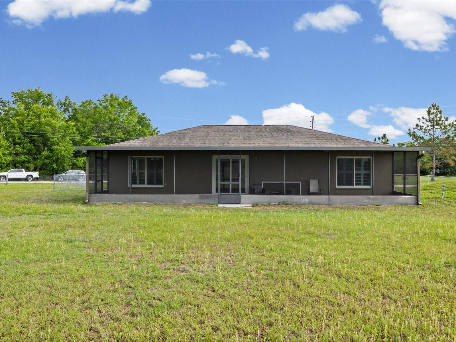 Image 29 of 40 For 31706 Hunt Club Lane