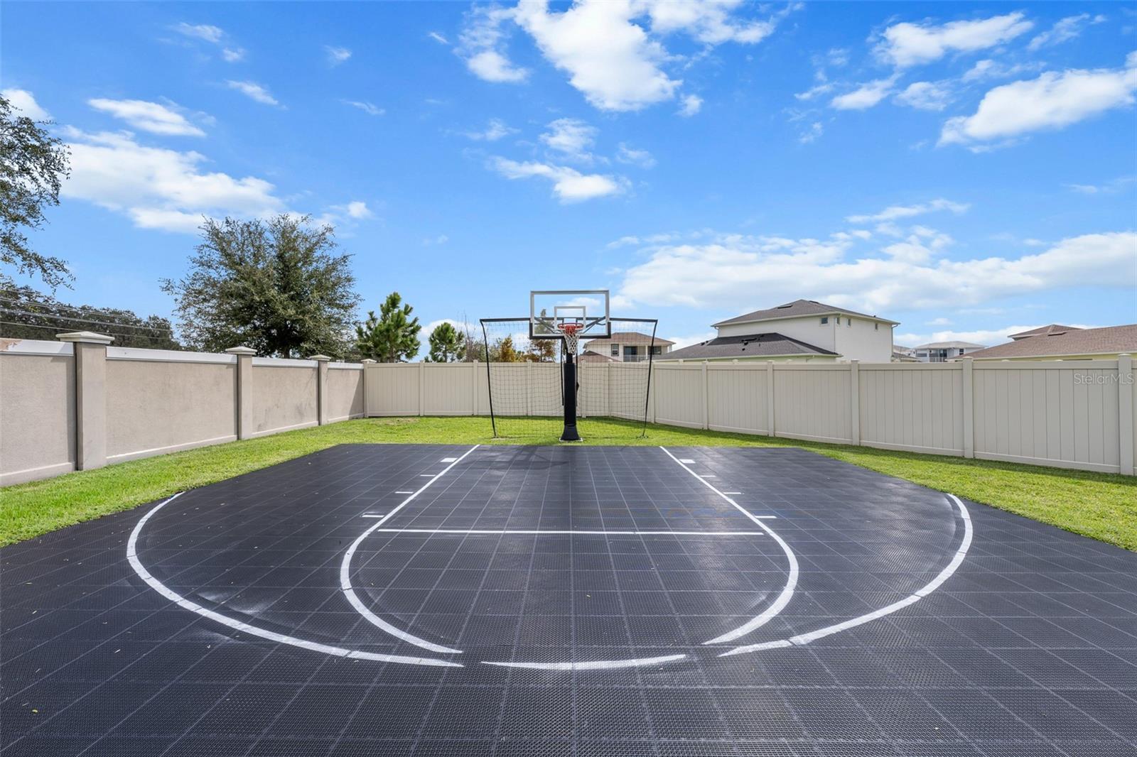 Image 39 of 44 For 8714 Drummer Plank Drive