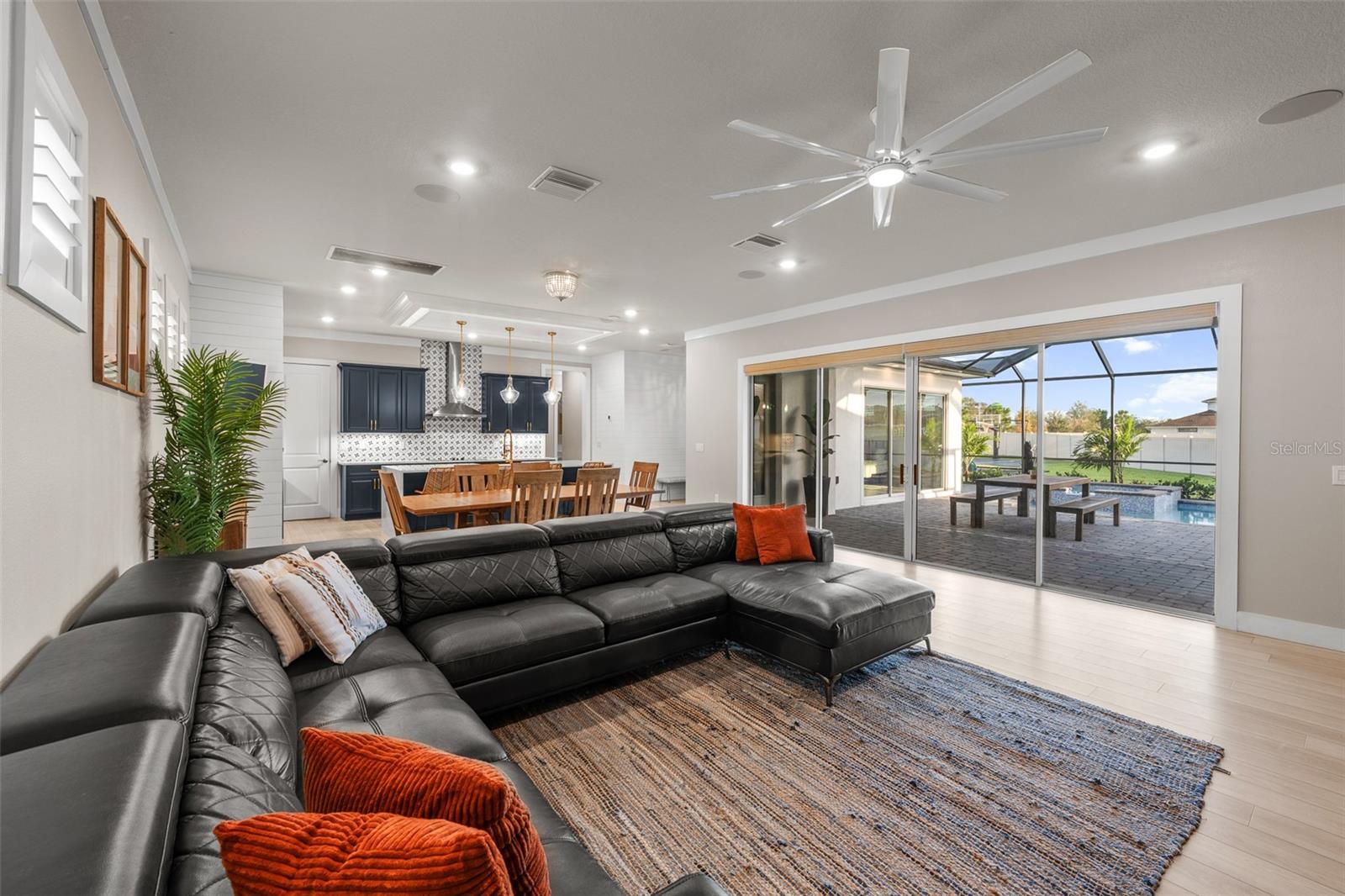 Image 8 of 44 For 8714 Drummer Plank Drive