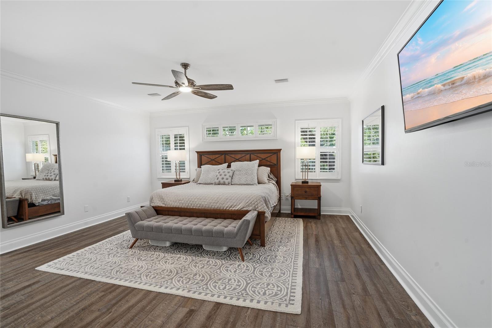 Image 31 of 58 For 5201 Jules Verne Court