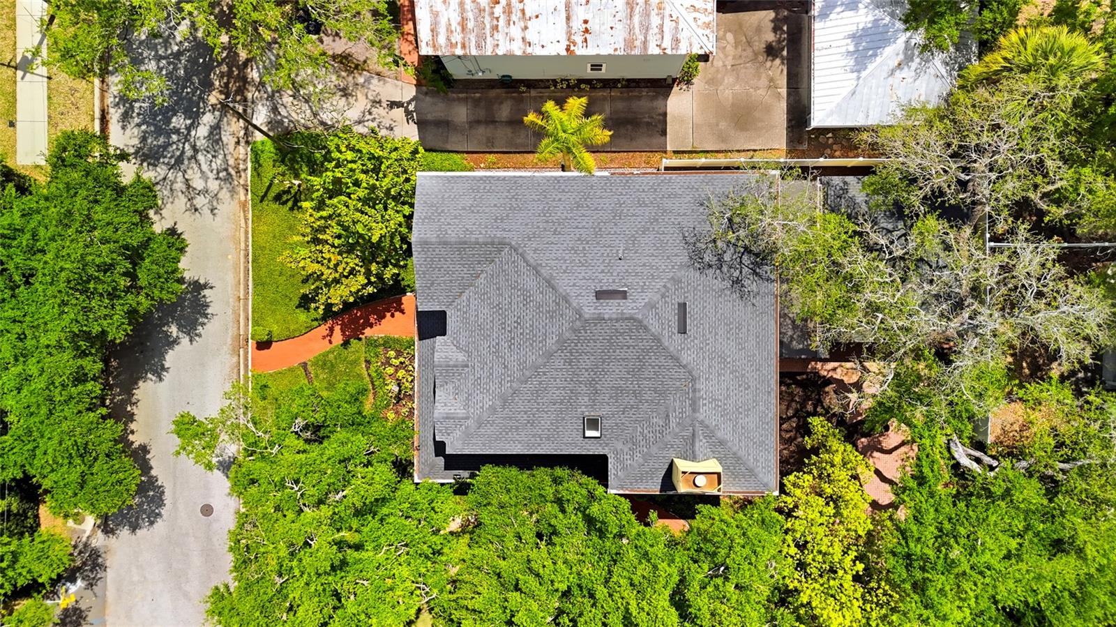 Image 50 of 58 For 5201 Jules Verne Court