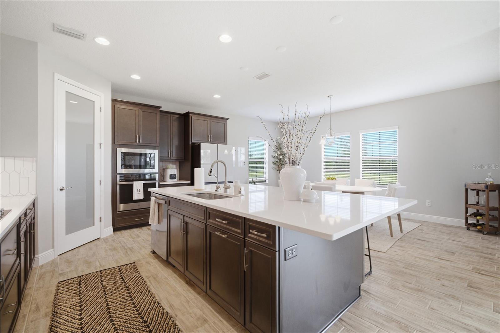 Image 12 of 85 For 6396 Roadstead Court