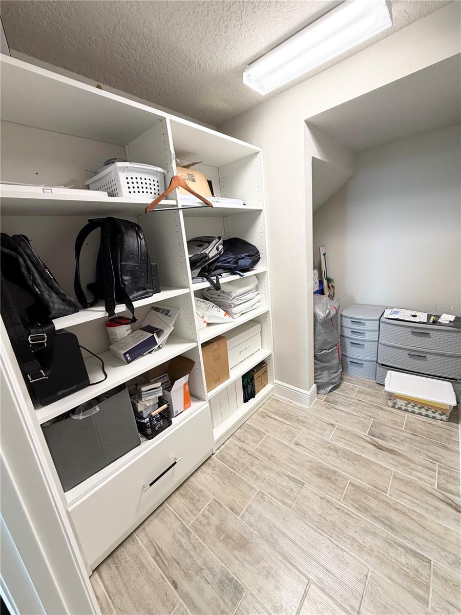 Image 27 of 85 For 6396 Roadstead Court