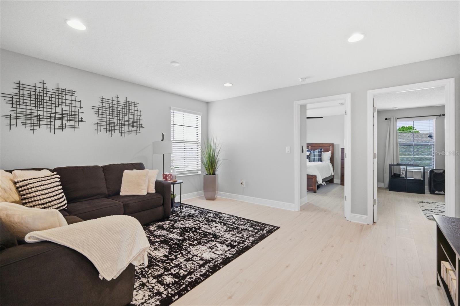 Image 29 of 85 For 6396 Roadstead Court