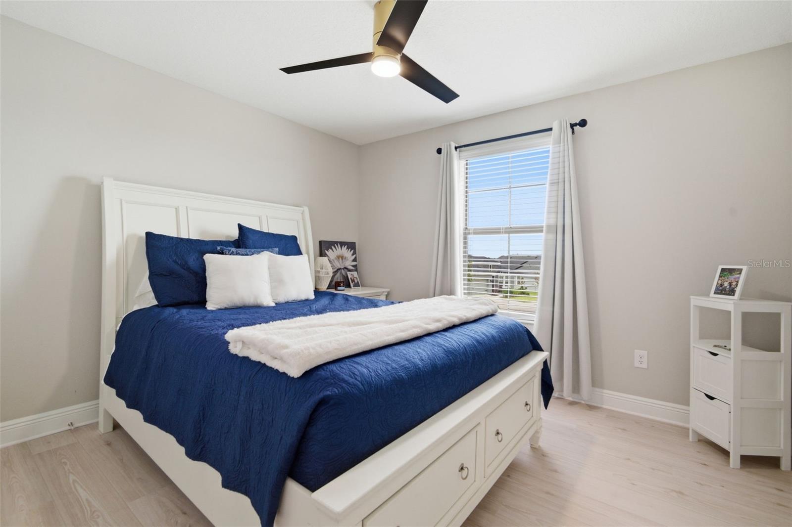 Image 44 of 85 For 6396 Roadstead Court