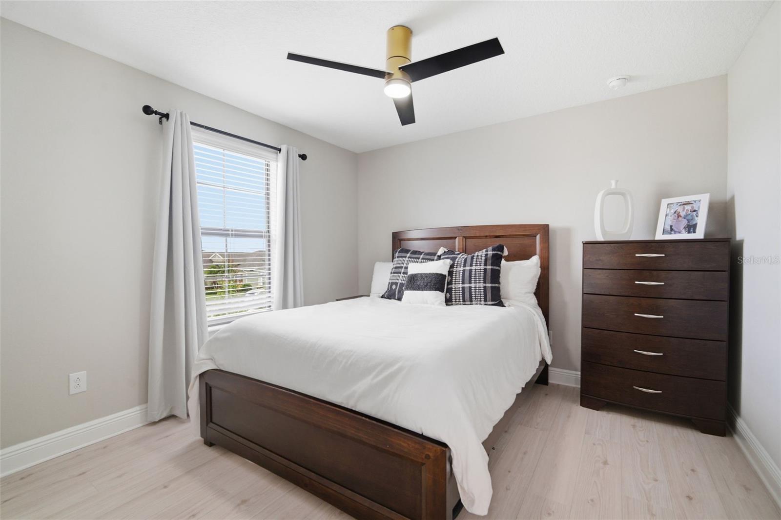 Image 47 of 85 For 6396 Roadstead Court