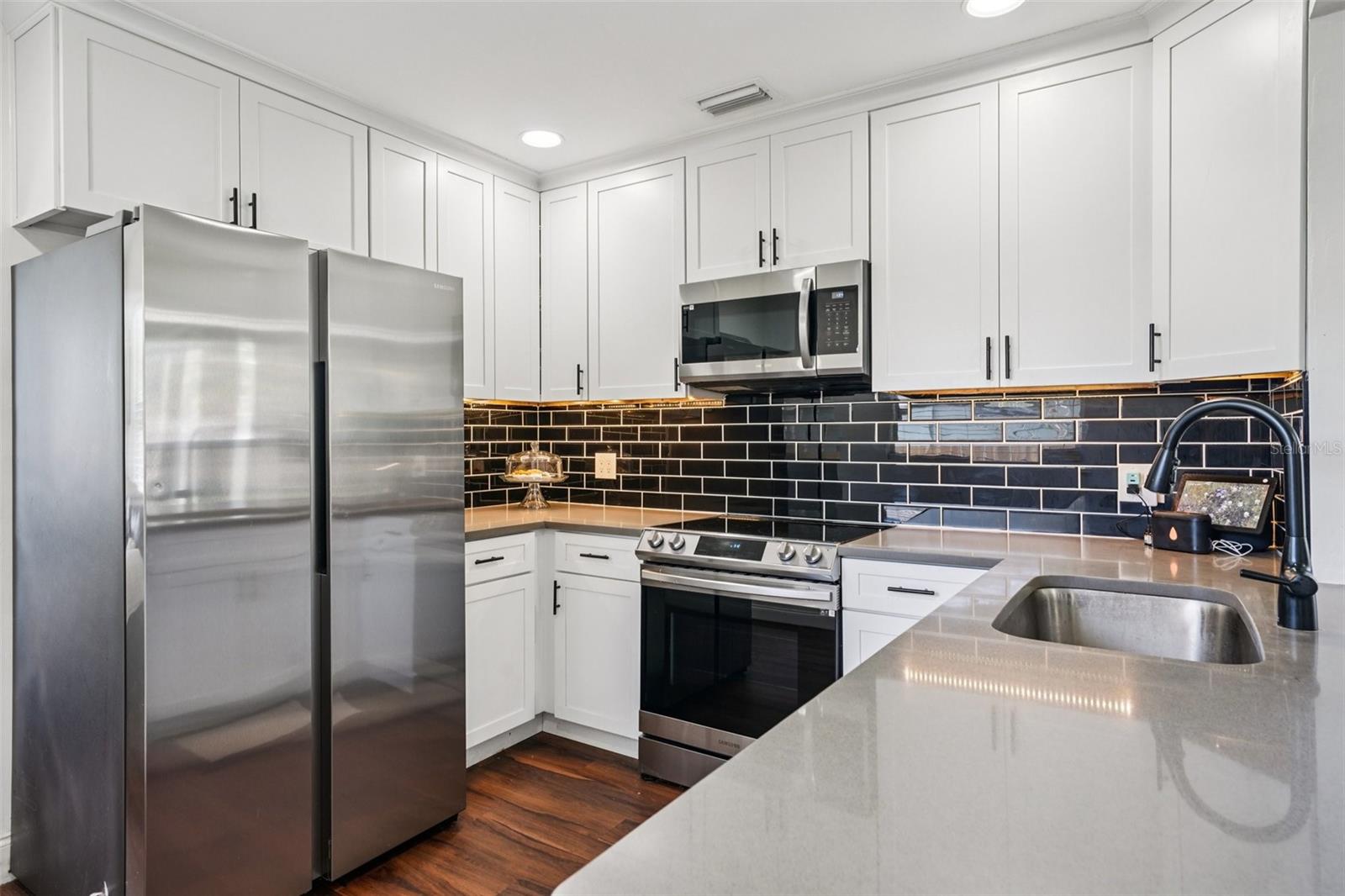 Image 12 of 23 For 6527 3rd Avenue S