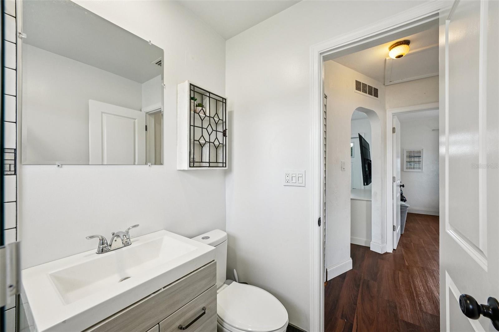 Image 15 of 23 For 6527 3rd Avenue S